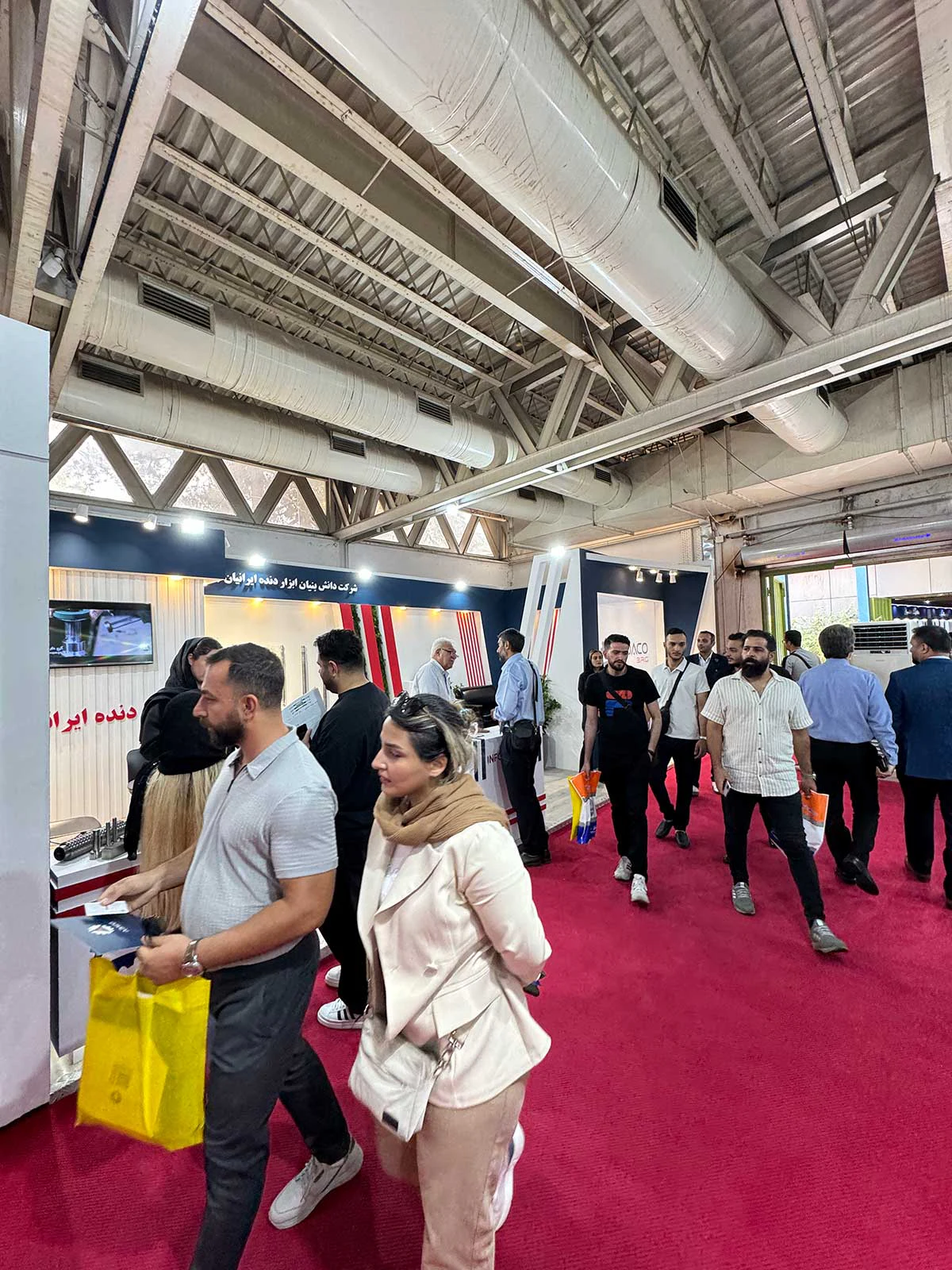 تصویر نمایشگاه آداکو